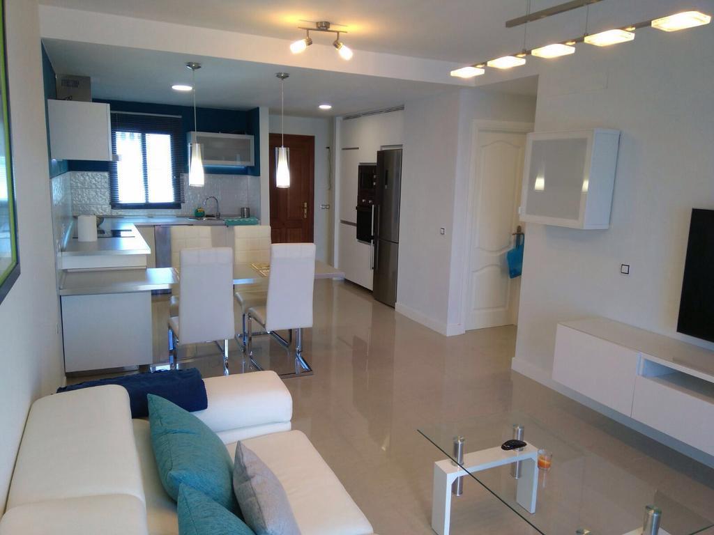 Ocean Front Apartment Tetir Ngoại thất bức ảnh